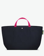 Packshot of a 1838C travel bag rectangular bottom with short polycotton handles and a zipper and an inside pocket. This extra-large bag is made of polyamide. Sac cabas a poignees courtes en polyamide uni format XL