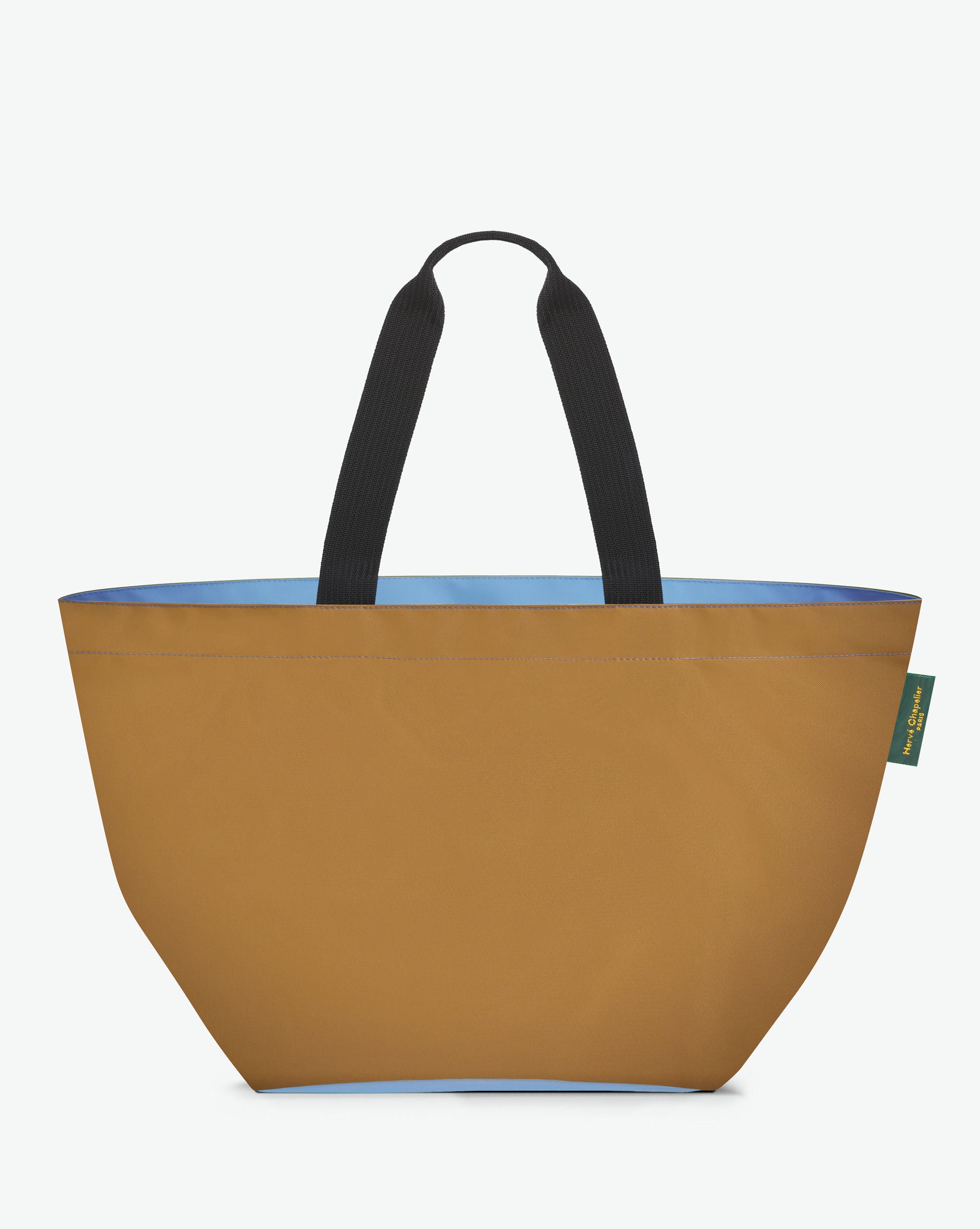 Sac cabas porté épaule de couleur en nylon bicolore, à fond carré et dans un format XL. Présence d'un double zip, d'anses longues noires en polypropylène, et d'une étiquette de marque verte.