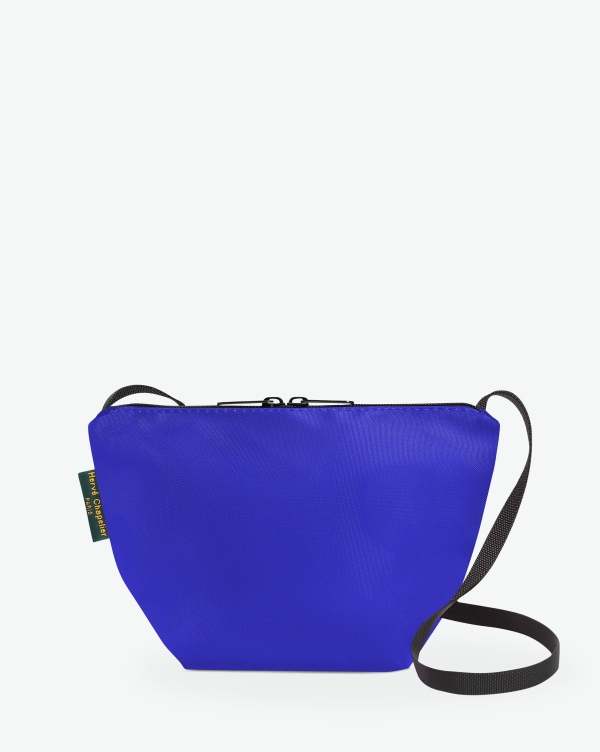 Hervé Chapelier -  - "Packshot of a 2885N shoulder crossbody bag
with a long handle in polyamide webbing and a zip with double closure.
The bag is made of solid nylon in a small size.
Sac bandouliere epaule en nylon uni taille S"