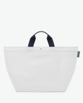 "Packshot of a 2013PP market tote bag
with short polyamide handles and a square bottom.
The bag is made of polyethylene in an extra-large size.
Sac cabas marche a poignees courtes en polyethylene format XL"